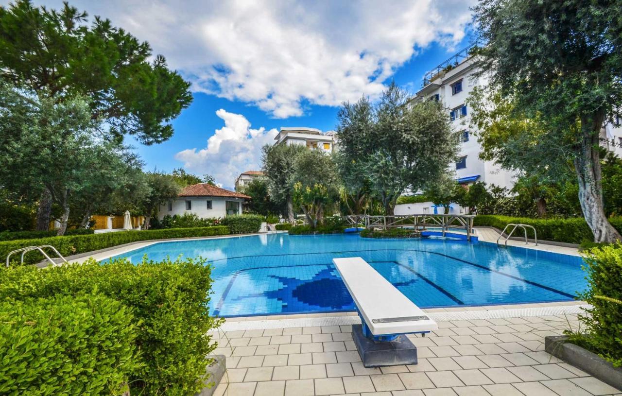 Short-Lets D33, Part Of The House Is Available For Short-Term Rentals In Sorrento Center Kültér fotó
