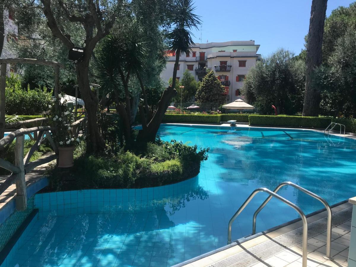 Short-Lets D33, Part Of The House Is Available For Short-Term Rentals In Sorrento Center Kültér fotó