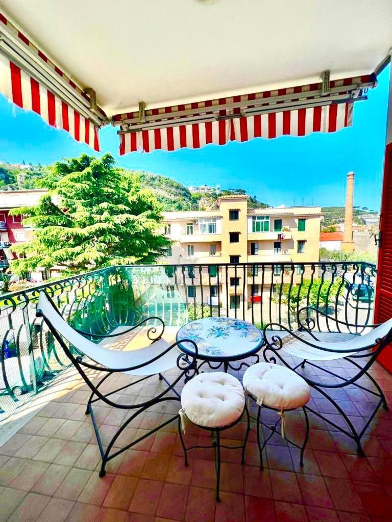 Short-Lets D33, Part Of The House Is Available For Short-Term Rentals In Sorrento Center Kültér fotó