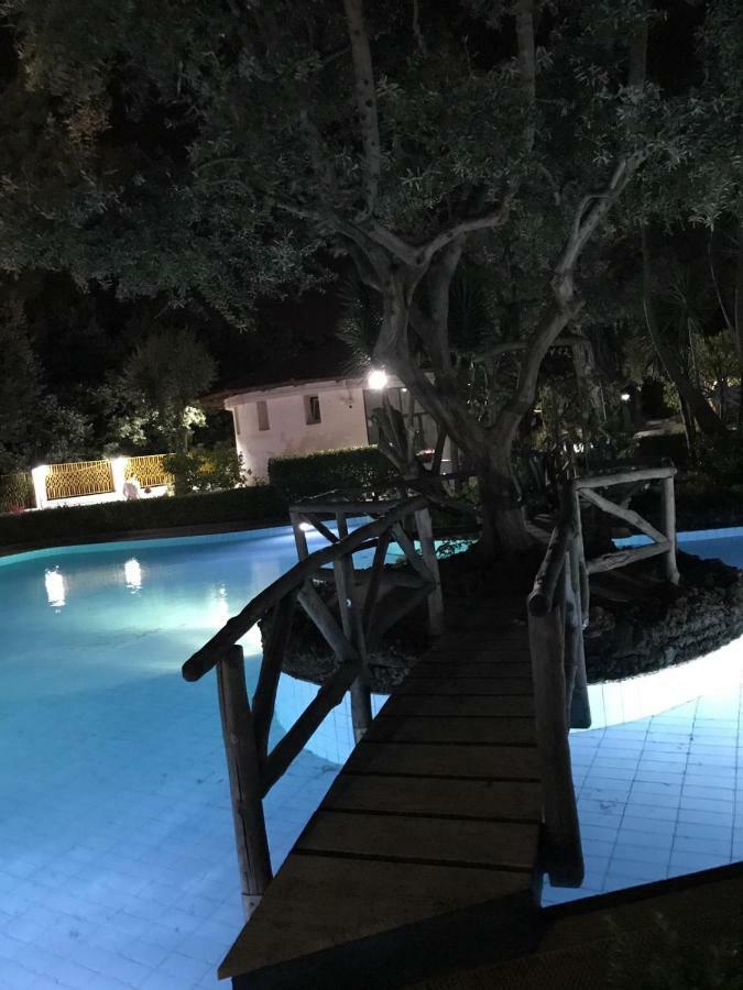 Short-Lets D33, Part Of The House Is Available For Short-Term Rentals In Sorrento Center Kültér fotó